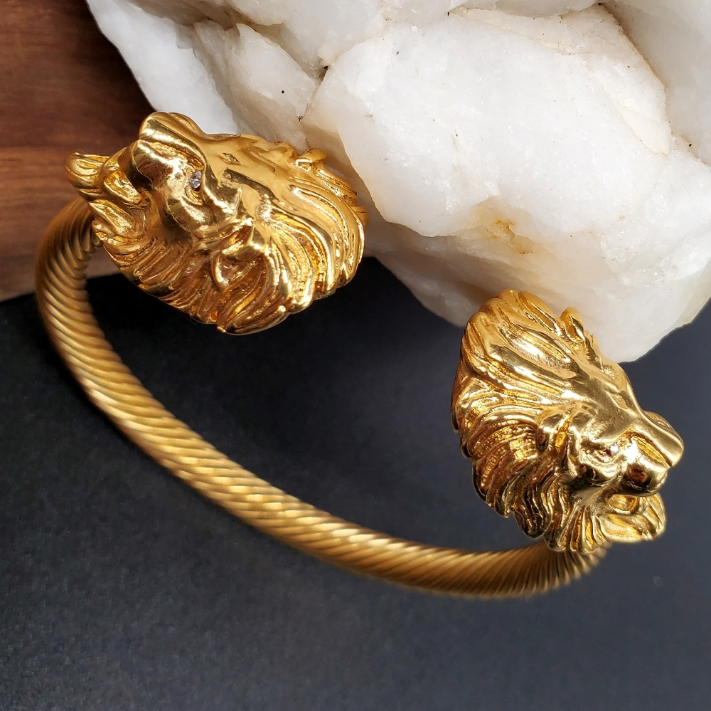 Premium Hypoallergenic Jewelry 14K Gold plated Bracelet Lion Tiger Leo